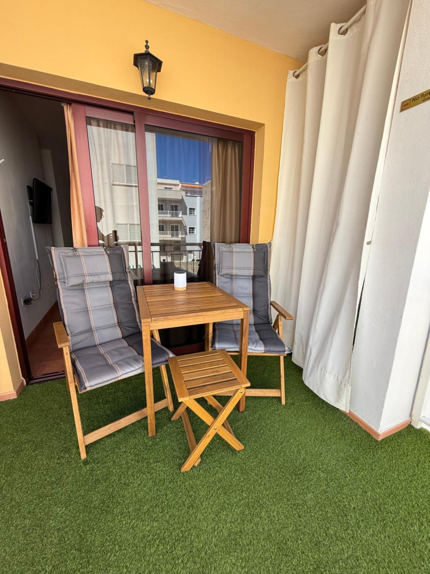 Apartamento Brisas Del Sur - Oasis Tenerife Sur Playa de San Juan  Esterno foto